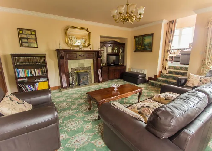 Cloghan Nocleg ze śniadaniem 3*